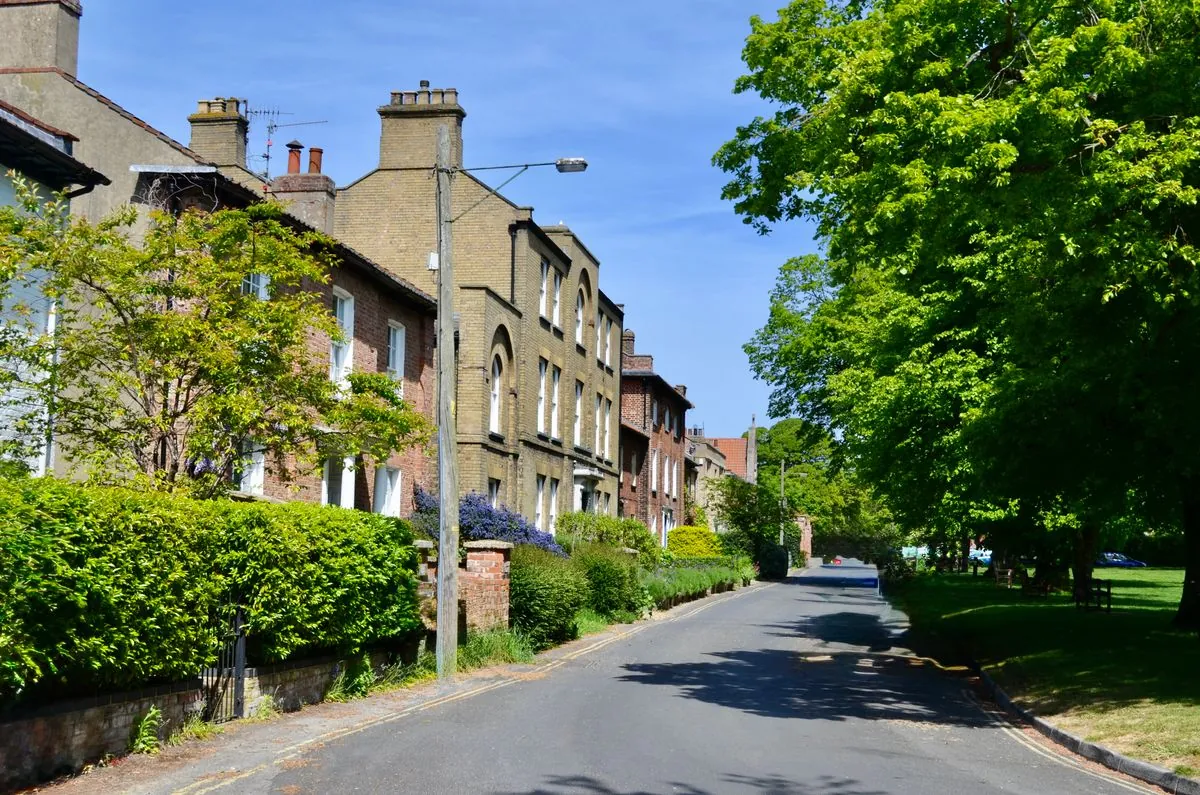A residential street in an English neighbourhood
